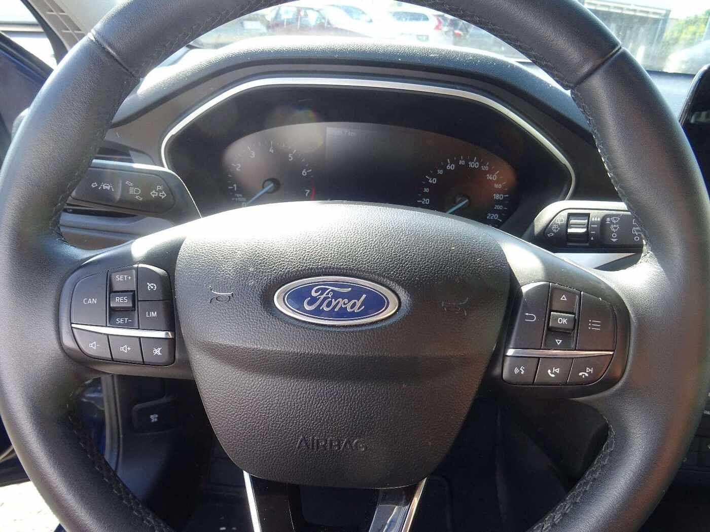 Ford  5-tür. Cool & Connect *LMF*PPS*NAVI