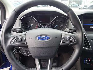 Ford  5-Türer Trend 1.0l 125PS *PPS*SH*Klimaauto